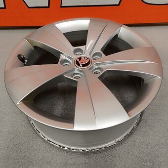 Originální alu kola na Škoda Superb III, 6,5Jx17'' - 7