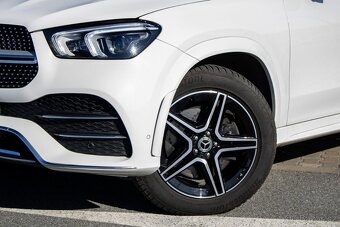 Mercedes-Benz GLE SUV 300 d 4MATIC A/T - 7