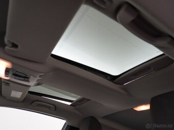 BMW i3 AUT 17oPS Pano TepČerp Nav AAC AL LED PDC 6/18 - 7