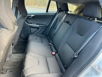 Prodám Volvo V60 2.0 D - 7