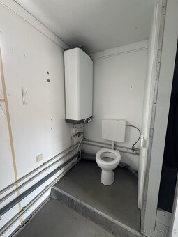 Unimobunka kuchyň WC sprcha umyvadlo - 7
