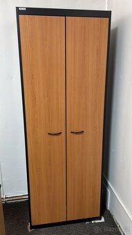 Kancelářský nábytek - 7