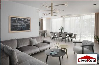 5izb LUXUSNÁ VILA, SUKOŠAN, 15m od mora, bazén, suterén, par - 7