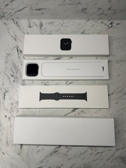 Apple Watch Series 6 44 mm GPS – kompletní balení - 7