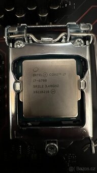 MSI B250 GAMING M3 + i7-6700 (4C/8T) - 7