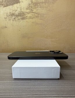 Apple iPhone 16 Pro Max 256GB černá, 100% baterie - 7