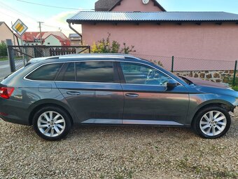 ŠKODA SUPERB STYLE 2.0 TDi / 110 kW DSG - 7