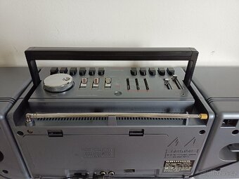 Grundig party center 2200 radiomagnetofon - 7