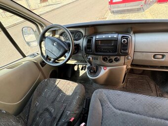 Renault Trafic - 7
