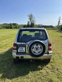 Misthubishi Pajero Pinin - 7