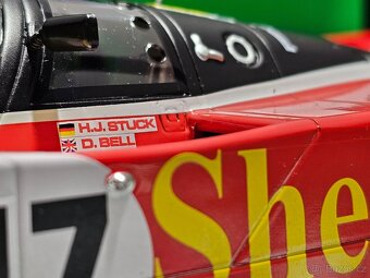 Porsche 962C Shell Porsche AG #17 24h LeMans 1988 1:18 Norev - 7