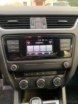 Octavia 3 combi 1.6TDI 77kw - 7