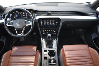 Volkswagen Passat 2.0TDi Elegance Matrix Virtual - 7
