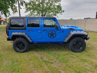 Jeep Wrangler Sahara 3.8 Benzin Hard Top Trail - 7