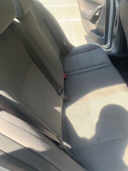Vw Jetta 1,9 TDI 2007 r. - 7