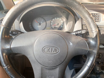Kia Picanto - 7