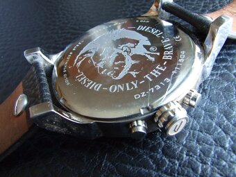 Náramkové hodinky Diesel DZ - 7313 111504 s novými bateriemi - 7