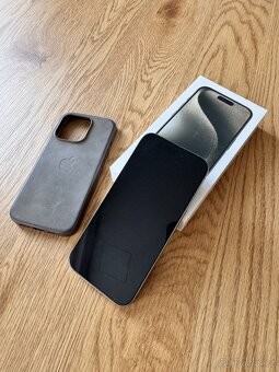 iPhone 15 Pro 256 gb TOP STAV - 7