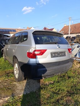 BMW X3 e83 r.v2005 na náhradní díly - 7