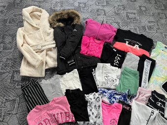 Set dívčího oblečení velikost 10 - 12 let - 7