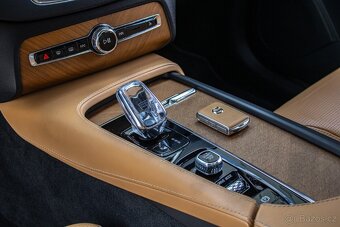 Volvo XC90 2.0 B5 Drive-E Inscription AWD A/T 7m - 7