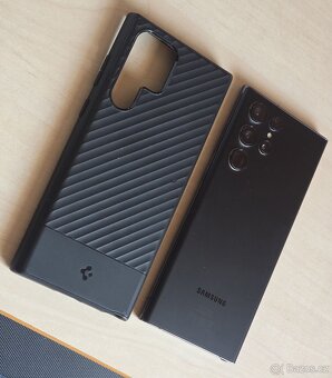 Samsung Galaxy S22 Ultra 12/512 GB černý - 7