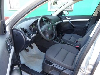 OCTAVIA II Ambiente 1,6 75kW - 08/2004 - 65.660km - 2.Maj. - 7