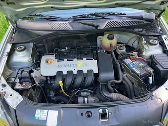 Renault Clio 1.2 16V - 7