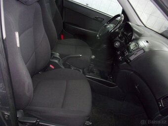 Hyundai i30 1,6 CRDi - 7