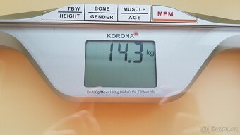 Osobní váha KORONA, měření svalové hmoty, vody - 7