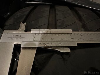 Letní sada Michelin e-Primacy 235/45 R18 pro Tesla Model 3 - 7