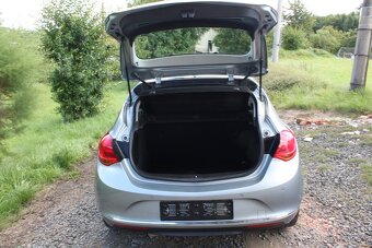 Opel Astra 1.4T 103kW, 2 x Majitel, Servisní kniha - 7