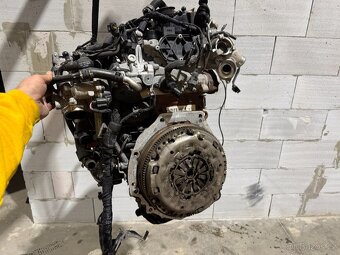 Kompletní motor 1.6 TDI DCZA 88 kW - 7