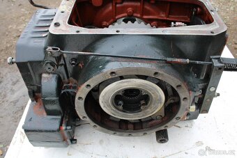 Zetor Crystal 8145-16145 rozvodovka - 7