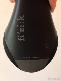 Sedlo FIZIK Gobi M1 Carbon Black - 7