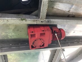 Nerezové silo s vybíráním a šnekovým dopravníkem - 7