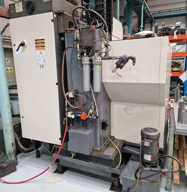 CNC Vertikální obráběcí centrum CINCINNATI MILACRON ARROW 50 - 7