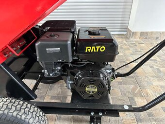 Motorový štěpkovač a drtič větví ATHOS 1007D - 7