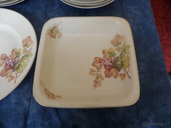 Stará porcelánová jídelní sada zn.Epiag Stern - 7