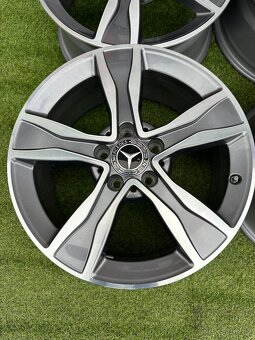 Mercedes C-Class W205 - ORIGINÁLNÍ SADA DISKŮ - 7