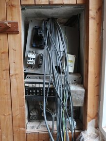 ELEKTROINSTALAČNÍ PRÁCE od "A do Z." - 7
