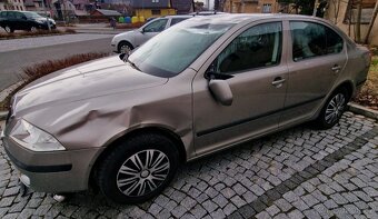 Prodám náhradní díly na Škoda Octavia 2 II 1.6 mpi - 7