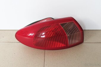 Zadní světla Alfa Romeo 147 - 7
