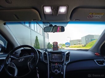 Hyundai i30 combi 1,6 99kW - 7