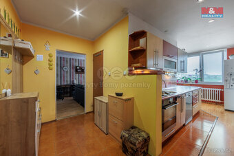 Prodej bytu 4+1, 78 m², Kadaň, ul. Husova - 7