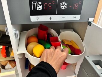 Detska kuchynka playtive s bohatym prislusenstvim - 7