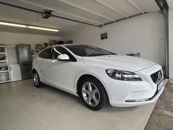 Volvo V40 2.0 benzin 90kw 59.000Km - 7