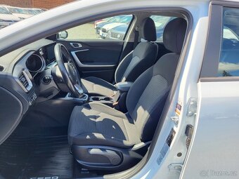 KIA Cee´d SW 1.5 T-GDI 118kW SPIN - ČR - 1.majitel - 7