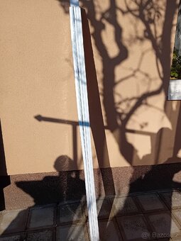 Bíle shrnovací dveře - 7