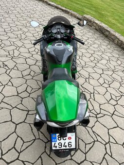 Kawasaki ZZR 1400 r.v.2018 najeto 14719km - 7